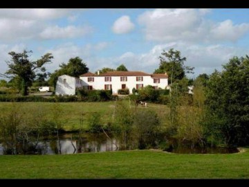 49742 - le logis Clévacances France