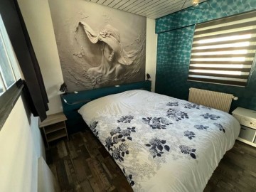234858 - Chambre 1 à l'étage Clévacances France