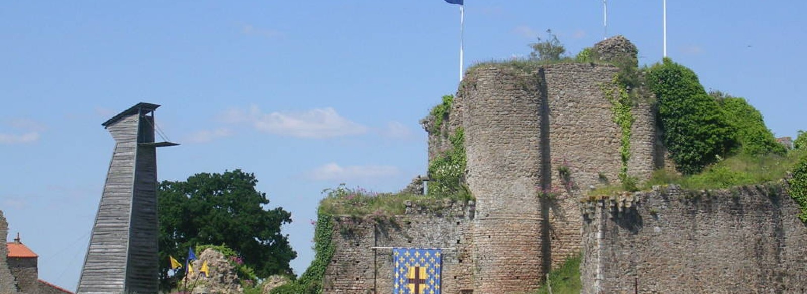Le Chateau de Tiffauges