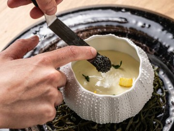 les huitres de la Sauzaie, crémeux de pomme de terre Emeline Boileau