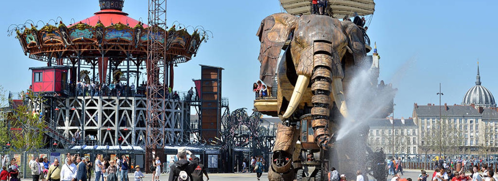 LES MACHINES DE L'ILE