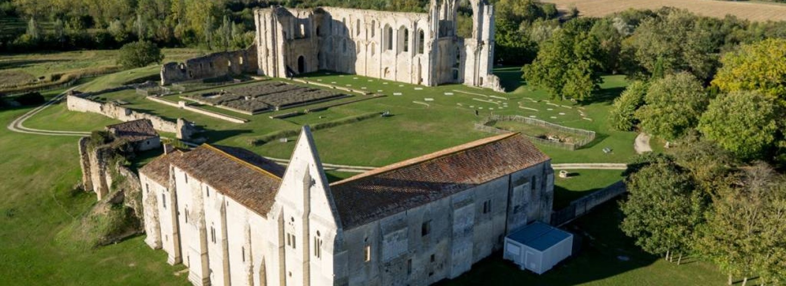 Abbaye Saint Pierre de Maillezais