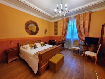 Chambre d'Hôtes La Villa des Roses- Luçon-Rose des Vents TV écran plat ©LaVilladesRoses