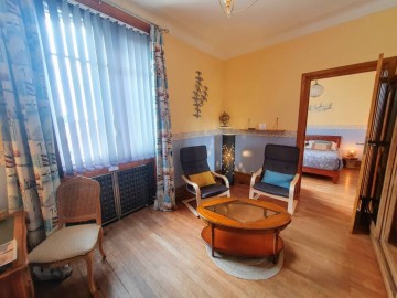 Chambre d'Hôtes La Villa des Roses- Luçon-Salon avec chambre lit Queen Size ©LaVilladesRoses